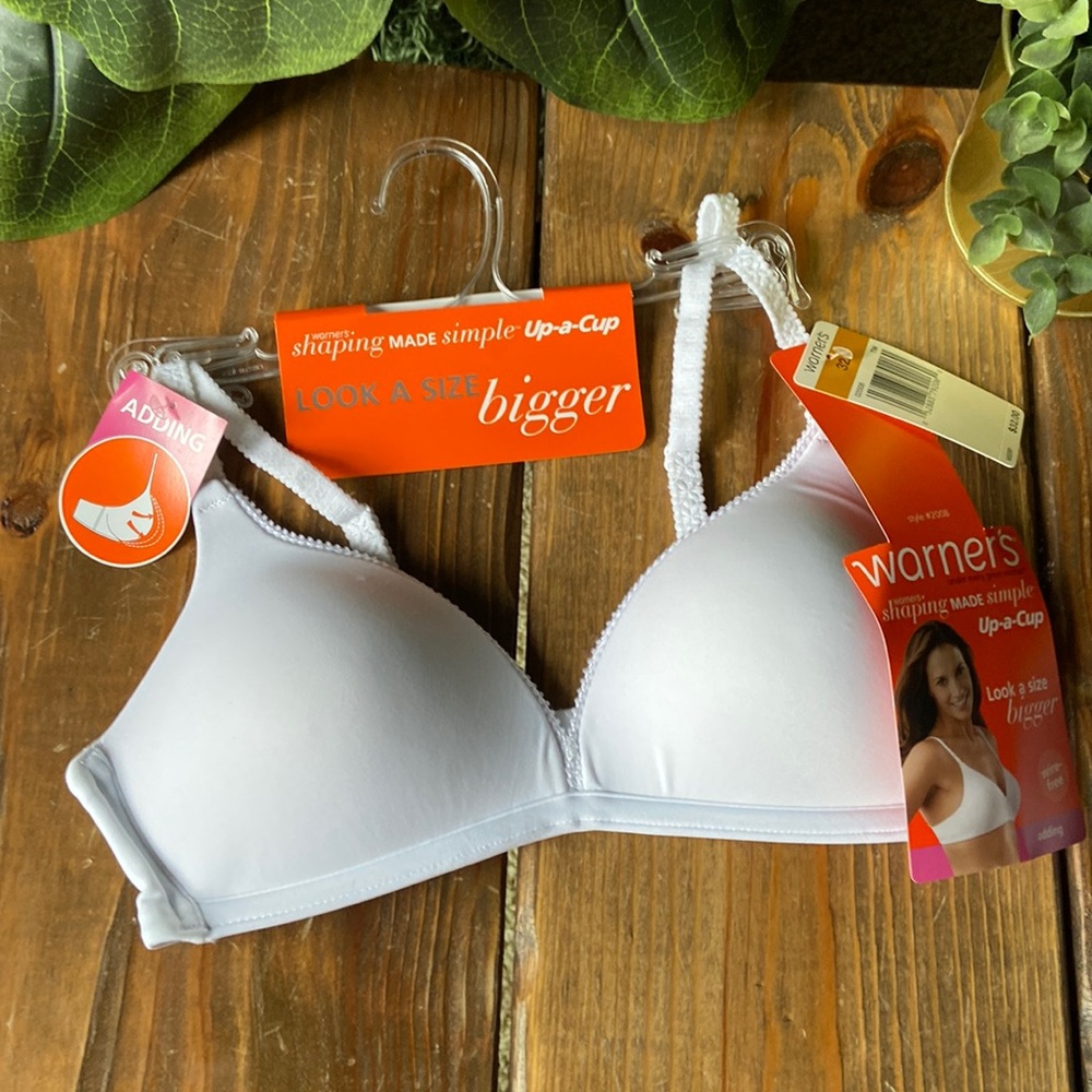 Warner’s Wire-free, Padded Up-a-Cup Bra 32A